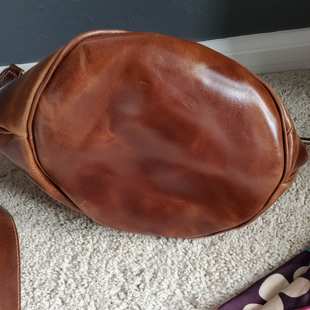 Sevilla Smith Brand New Marisol Shoulder or Crossbody Bag with Vintage Scarf - Picture 3 of 6